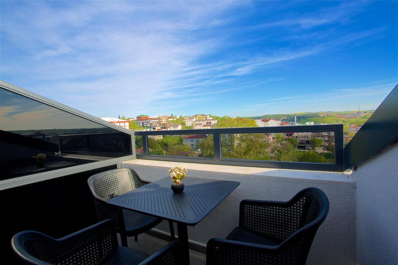 Days Inn By Wyndham Istanbul Arnavutkoy المظهر الخارجي الصورة