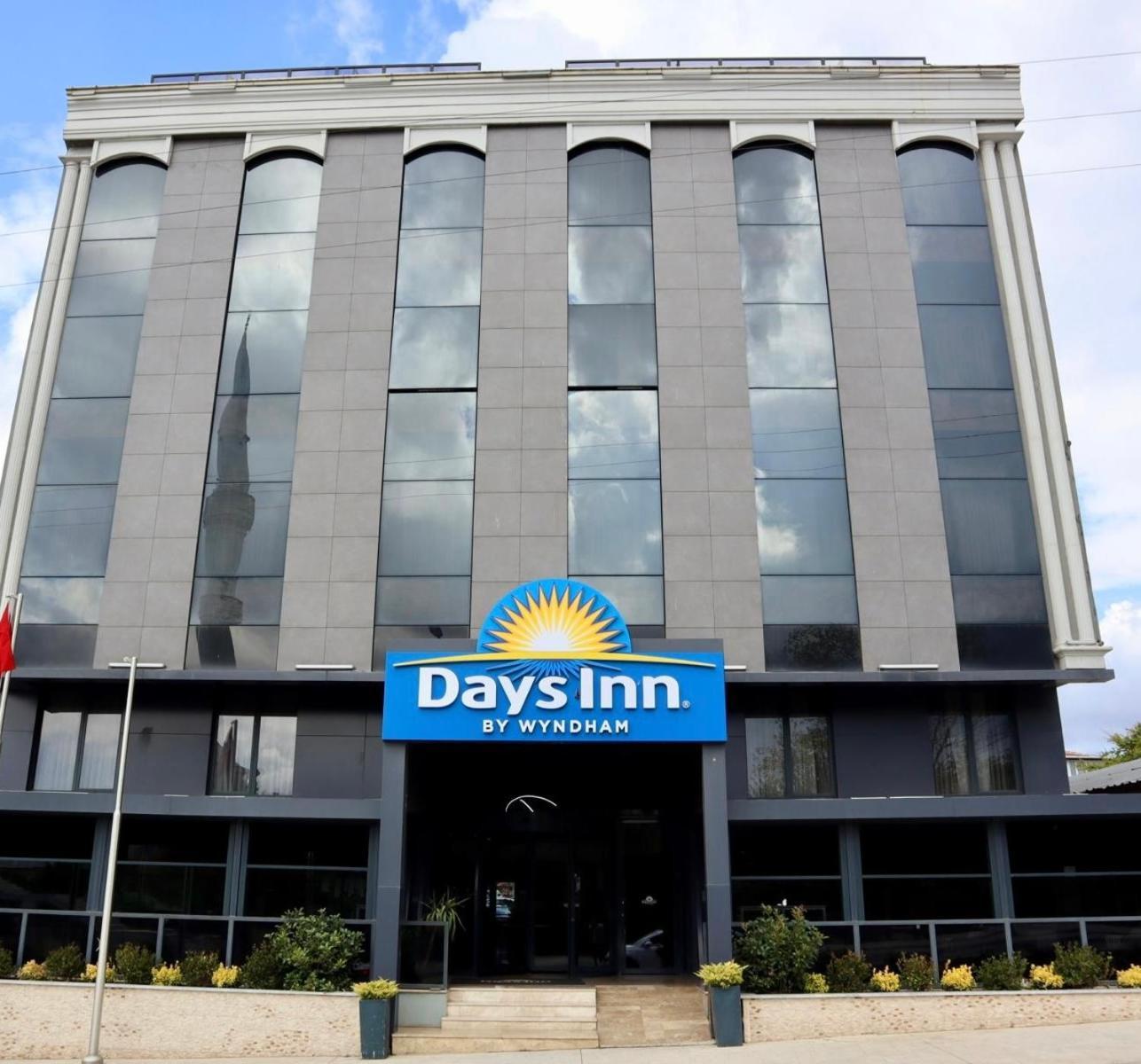 Days Inn By Wyndham Istanbul Arnavutkoy المظهر الخارجي الصورة